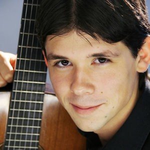 Tom Logan (Classical Guitarist) Classical Guitarist Hampshire