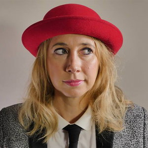 Virtual Comedian Tiff Stevenson Virtual Entertainment London