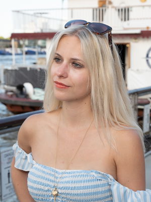 Event Comedy Paparazzi Street Performer East Sussex