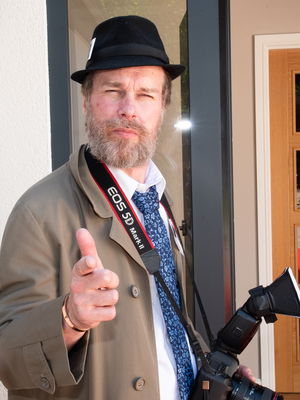 Event Comedy Paparazzi Street Performer East Sussex