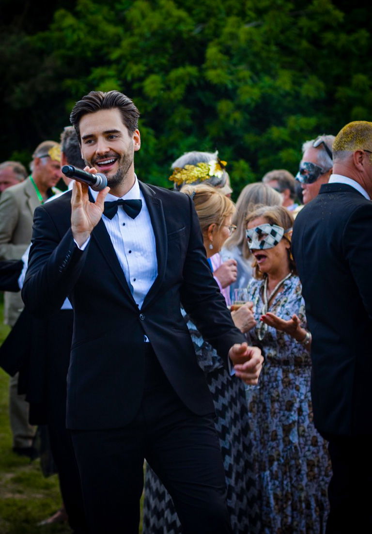 The Swing Singer Swing & Rat Pack Band Review Charity Event 