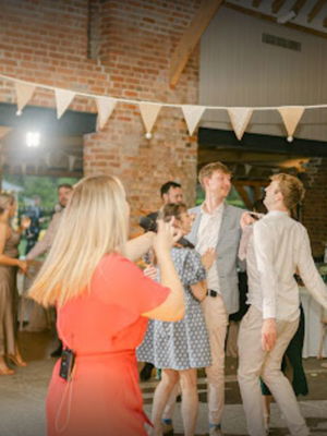 Event Sonic Paradise Pop and Dance Party Duo Oxfordshire