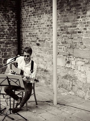 Event Andy Michaels Solo Singer-Guitarist Gloucestershire