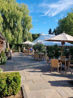 Event GLOW PARTY BAND Neon Party Duo Essex