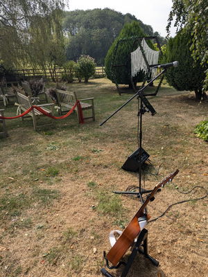 Event Jessie May Singer Guitarist Northamptonshire