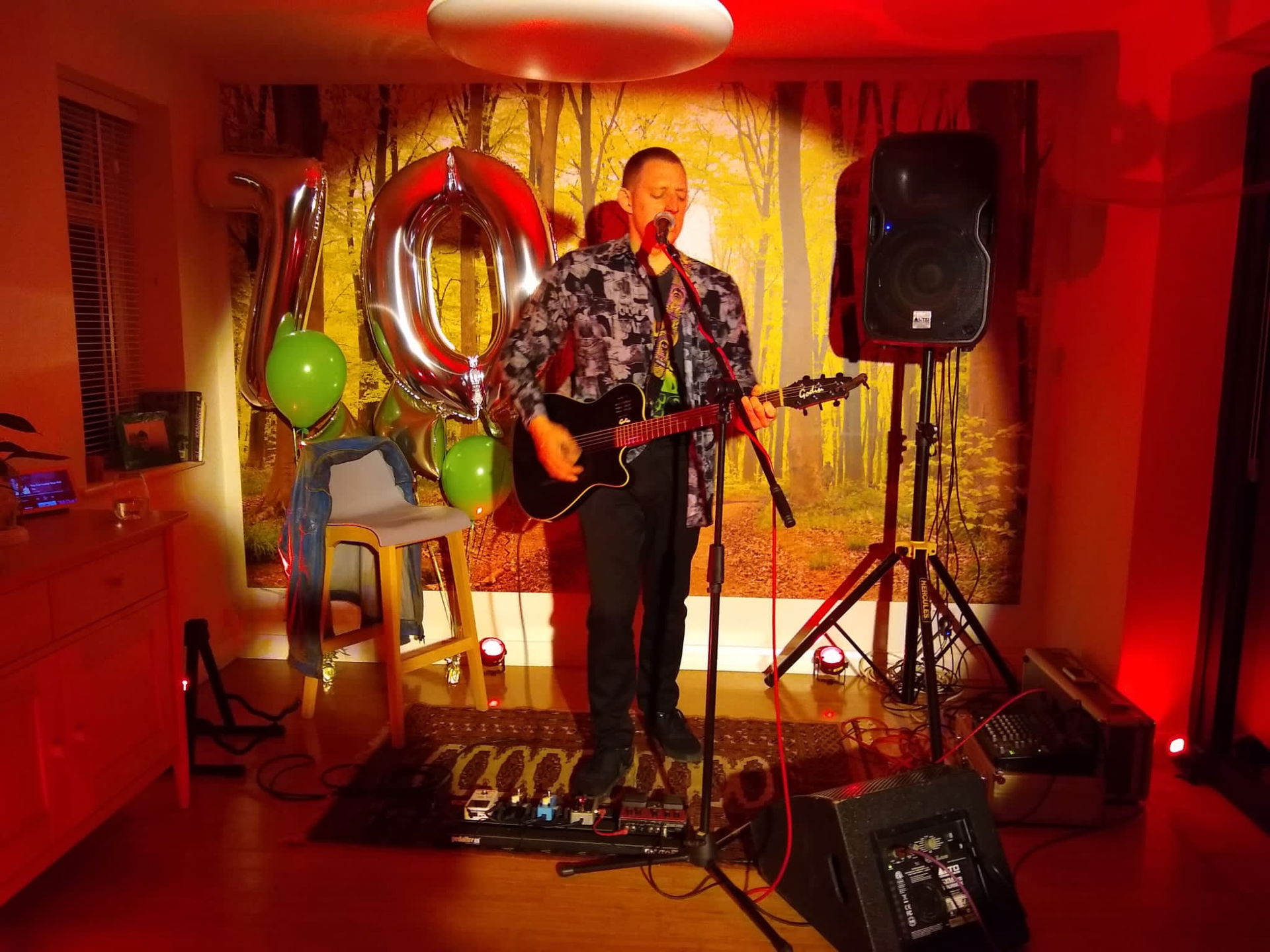 Alex Colman Solo Singer/Guitarist Oxford Alive Network