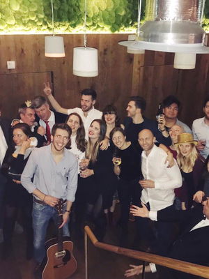 Event Andy Michaels Singer Guitarist Gloucestershire