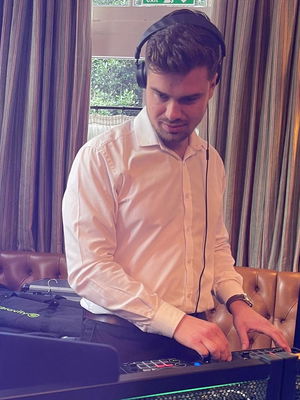 Event SaxoBeat Unique DJ Live Sax & Percussion Duo Durham