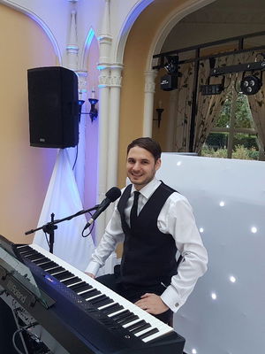 Event Jon Andrews Pianist London