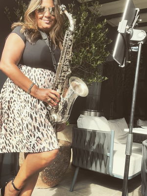 Event Mads on Sax Saxophonist Essex