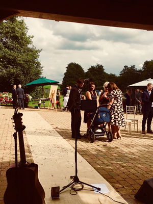 Event Kelly Barnes Singer Guitarist Northamptonshire