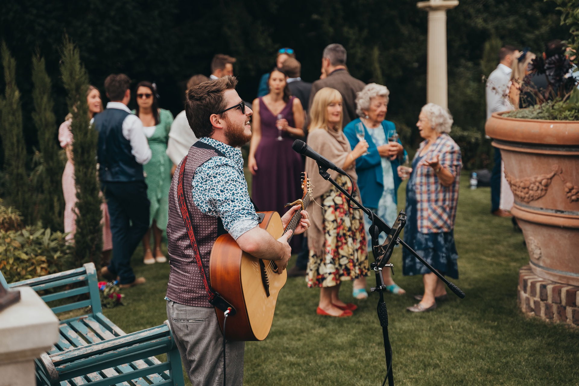 Tom Charles Singer Guitarist Review Private Party West Sussex