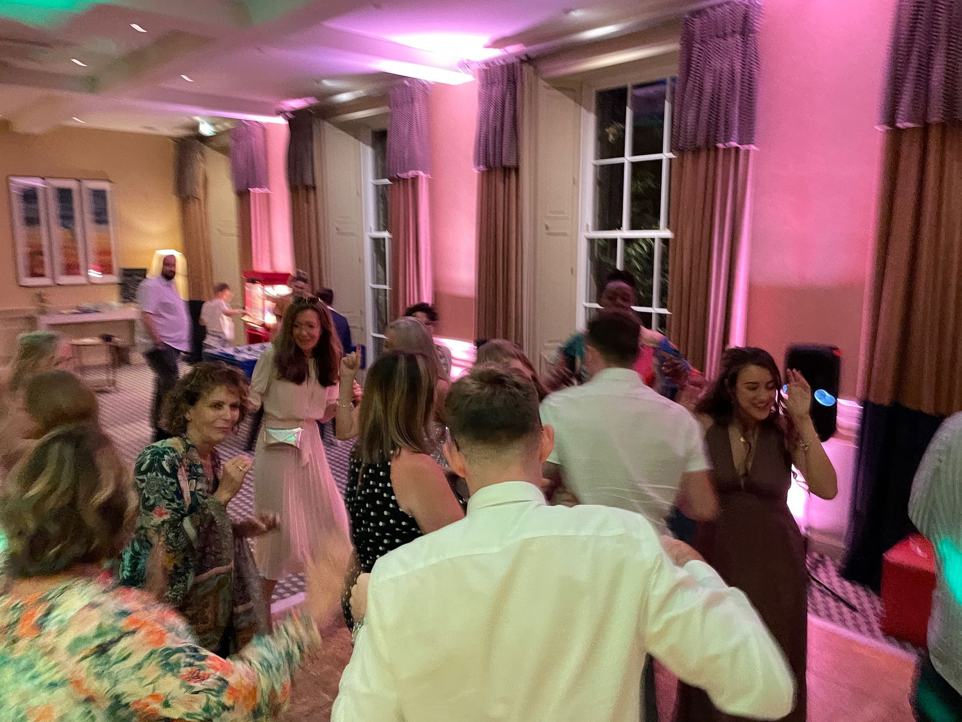 Dylan Dale Singer Guitarist Review Wedding North Yorkshire