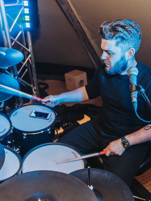 Event The Hot Shots Function Band Essex