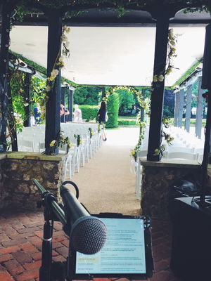 Event Kelly Barnes Singer Guitarist Northamptonshire