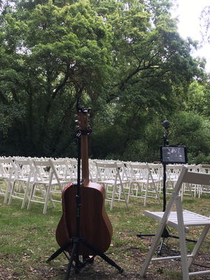 Event Kelly Barnes Singer Guitarist Northamptonshire