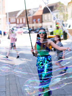 Event Bubbleologist Street Performer Leicestershire