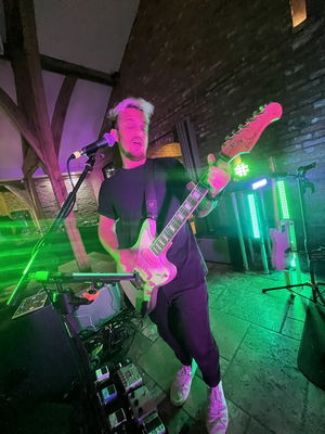 Event Happy Hour Function Band Kent