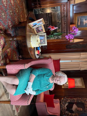 Event Queen Elizabeth Lookalike Queen Lookalike Epsom, Surrey