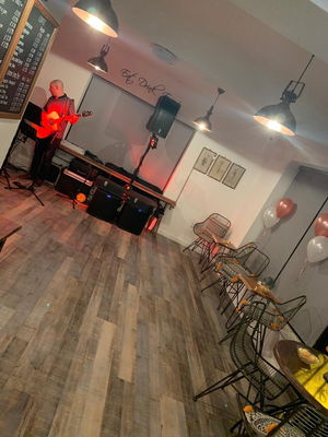 Event Dean Lands Solo Singer/Guitarist Stoke On Trent, Staffordshire