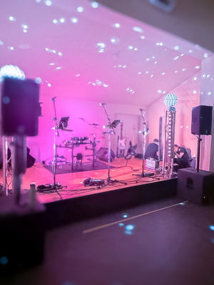 Event Happy Hour Function Band Kent