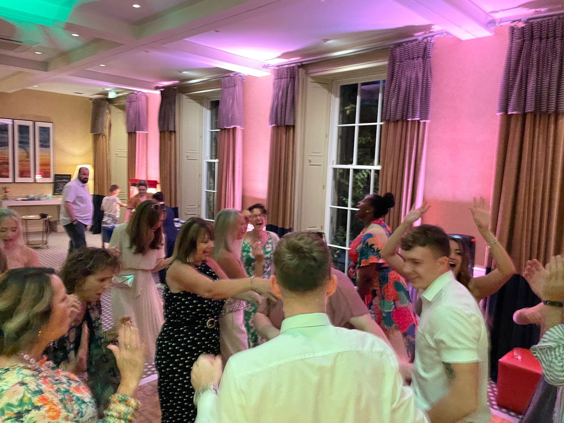 Dylan Dale Singer Guitarist Review Wedding North Yorkshire