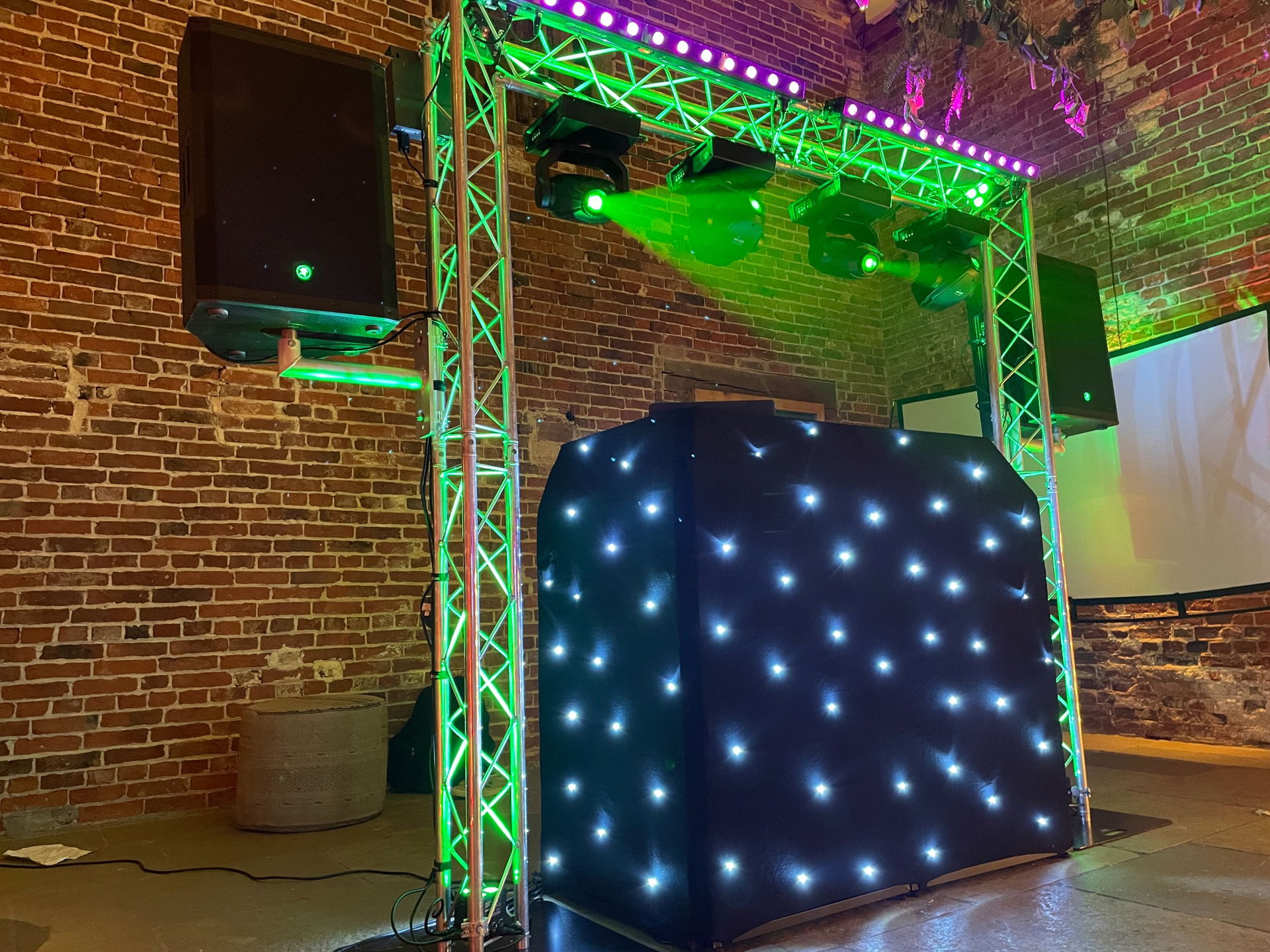 Mark Allen Wedding DJ Review Wedding Nottinghamshire