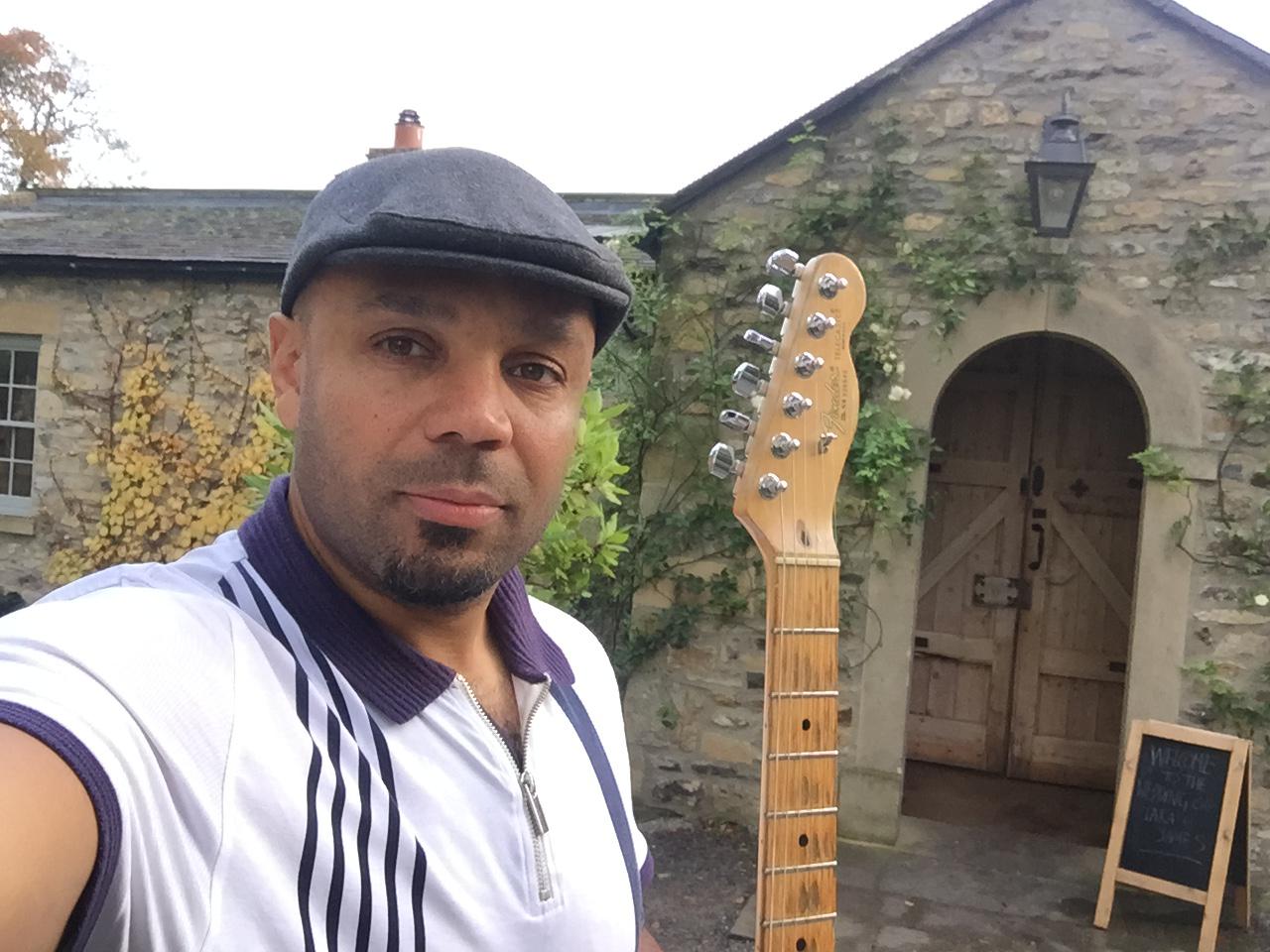 Danny C Singer Guitarist Review Wedding North Yorkshire