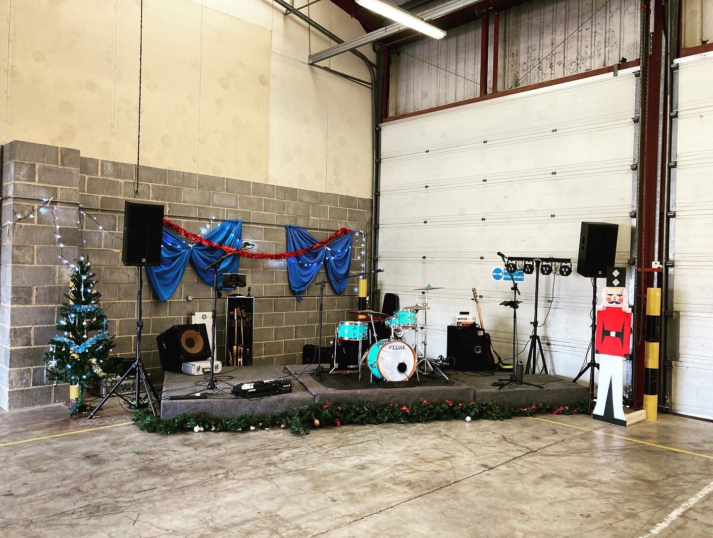 The 123s Function Band Review HM Forces / Army / Navy / RAF Event North Yorkshire