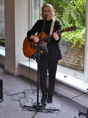 Event Daisy Taylor Singer Guitarist Greater Manchester