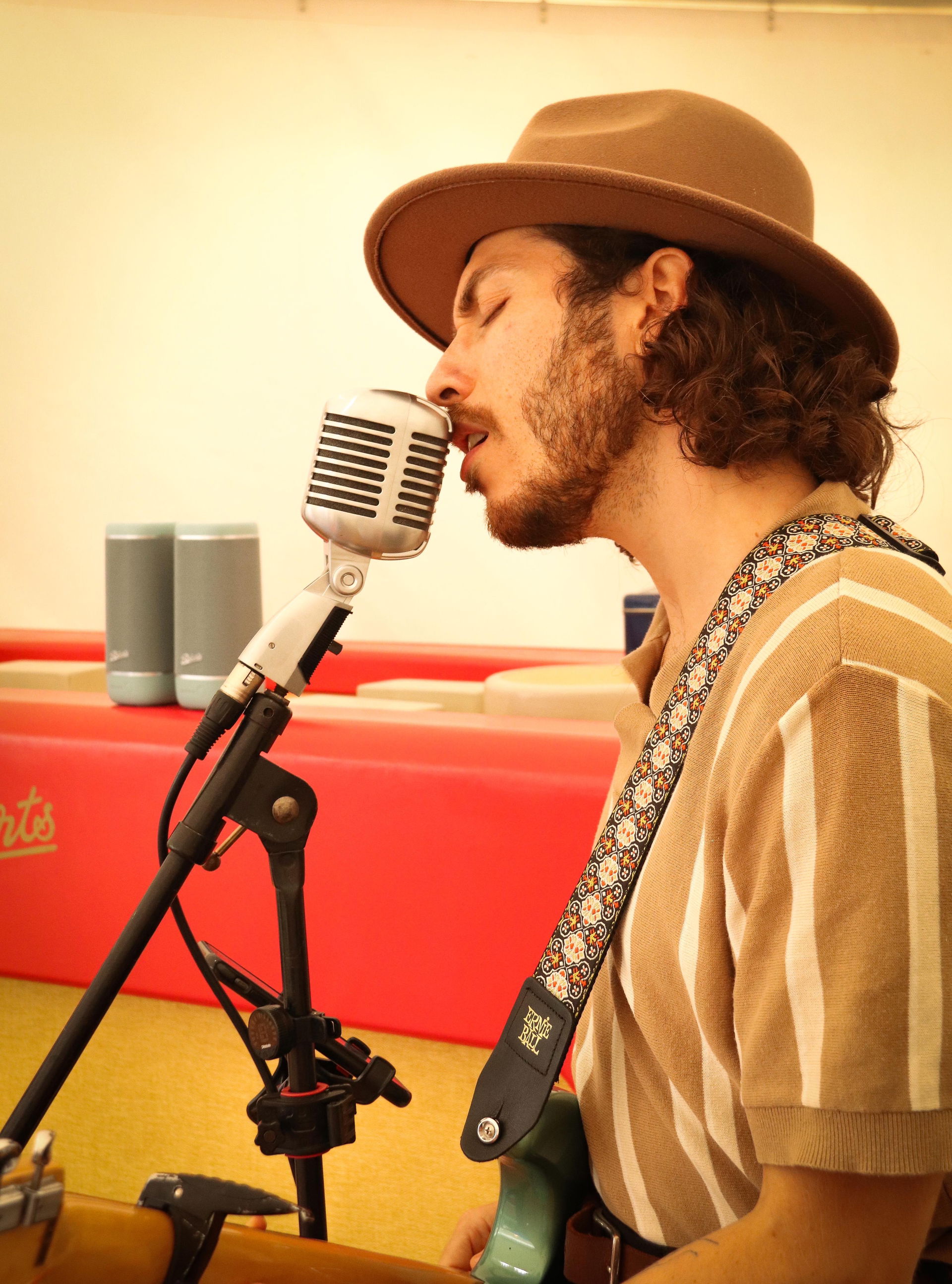 Valentine Singer Guitarist Review Festival / Outdoor Event West Sussex