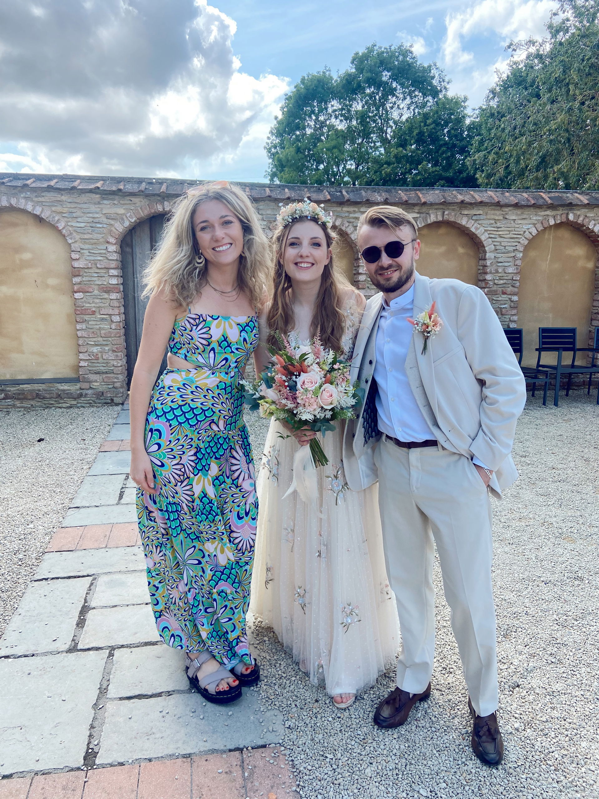 Kelly Barnes Singer Guitarist Review Wedding Oxfordshire