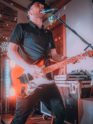 Event Happy Hour Function Band Kent