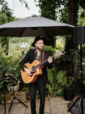 Event Rains Singer Guitarist West Midlands