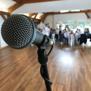 Jon S booked Acoustic Paul for  their wedding in Norfolk Acoustic Paul Singer Guitarist Review Wedding Norfolk