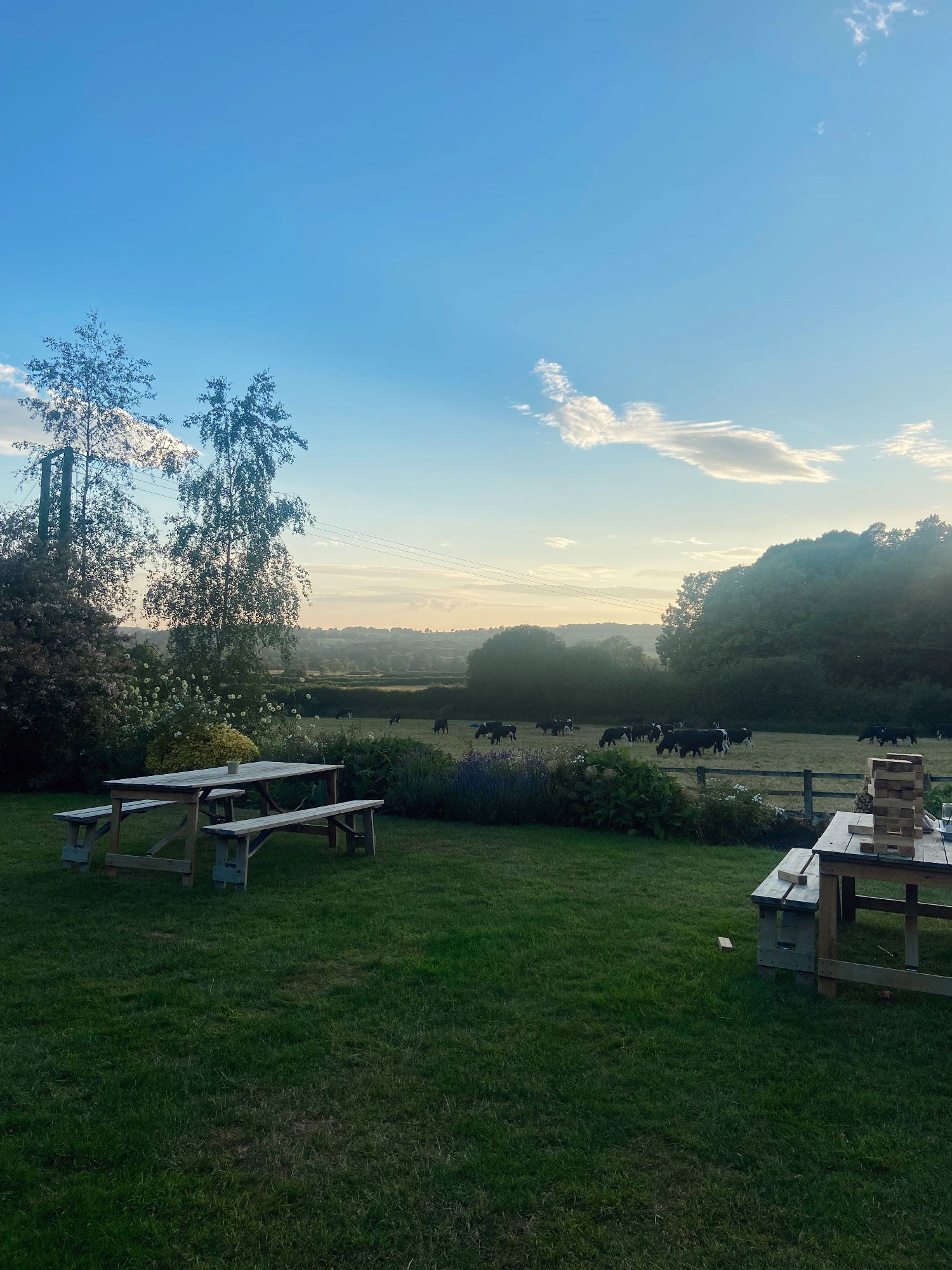 Kelly Barnes Singer Guitarist Review Wedding Gloucestershire