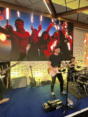 Event Happy Hour Function Band Kent