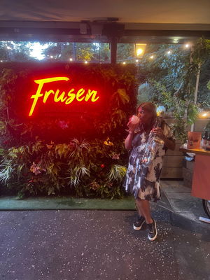 Event Mads on Sax Saxophonist Essex