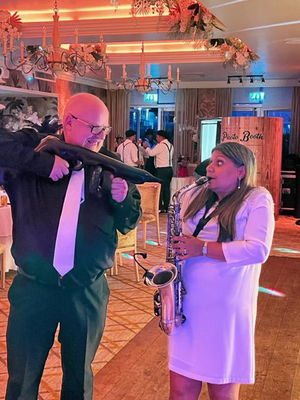 Event Mads on Sax Saxophonist Essex