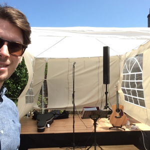 Karen W booked Daniel Cassini for  their party in Hampshire Daniel Cassini Singer Guitarist Review Private Party Hampshire