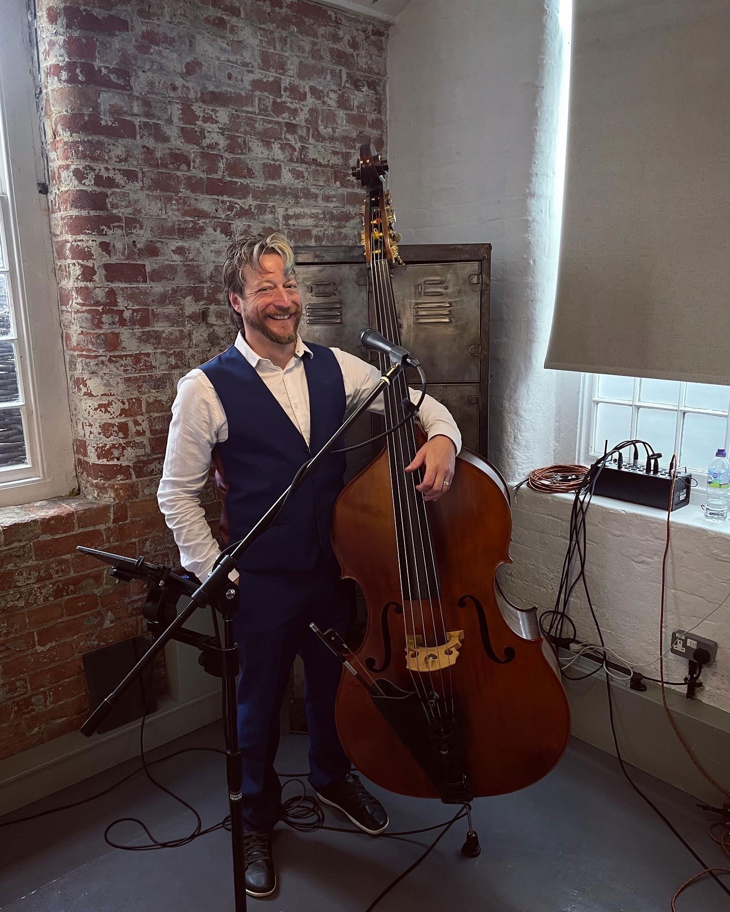 DoubleFace Solo Artist, Duo or Trio Review Wedding Derbyshire