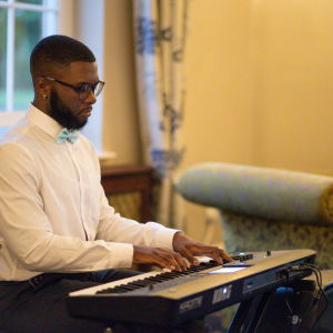 Jodie A booked Darell Keys for their event in Northamptonshire Darell Keys Pianist Review Corporate Event Northamptonshire