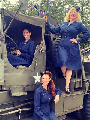 Event Festive Follies Vintage Christmas Trio London