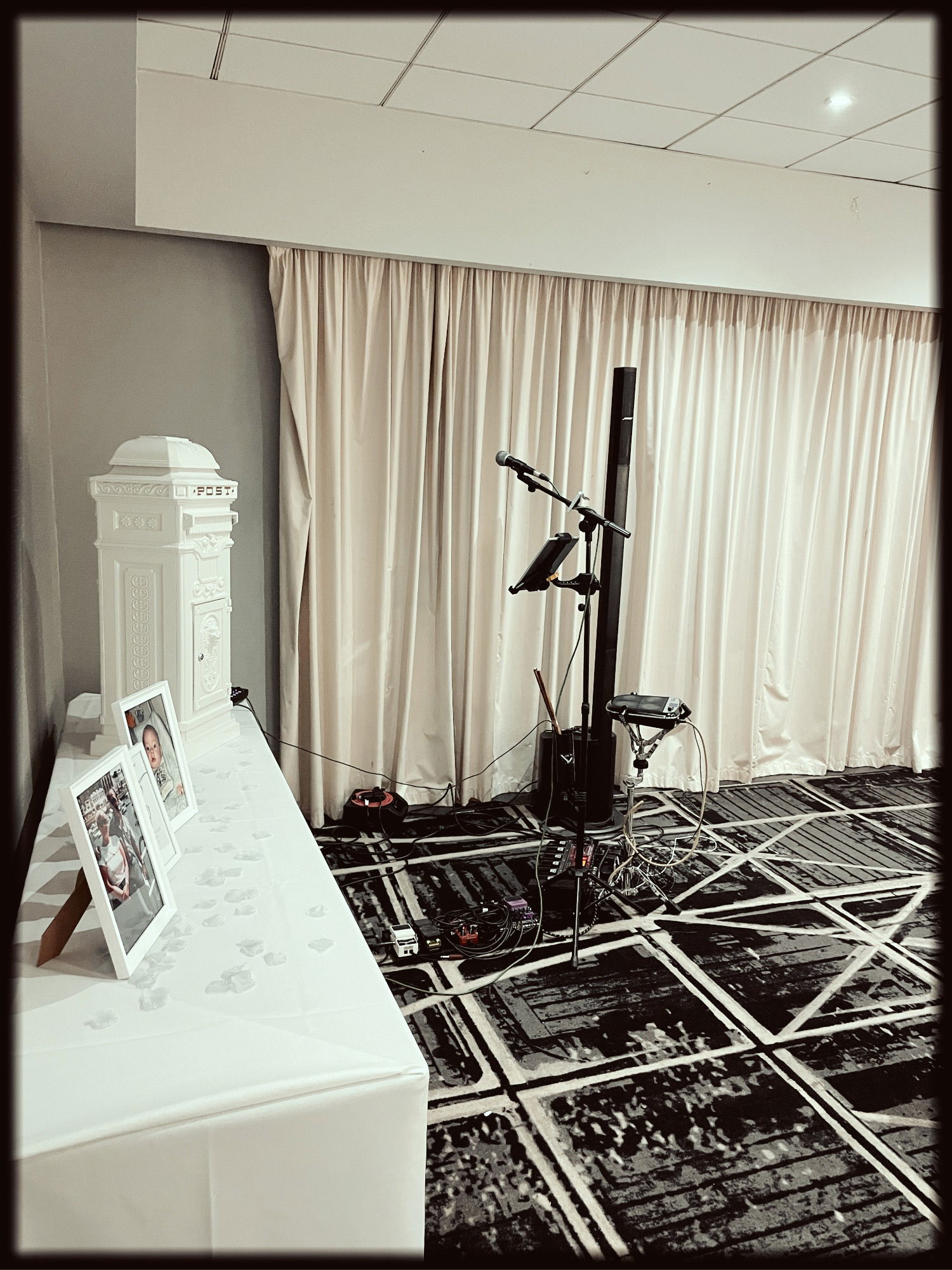 Dylan Dale Singer Guitarist Review Wedding Manchester