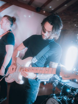 Event Happy Hour Function Band Kent