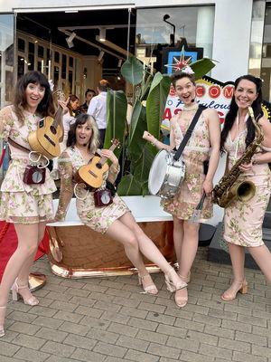 Event Uke Complete Me Ukulele Roaming Duo or Band London