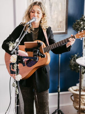 Event Kelly Barnes Singer Guitarist Northamptonshire