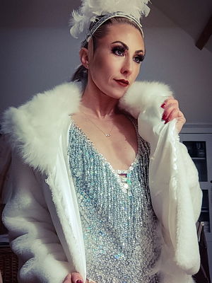 Event Aerialist Katriana Aerial Dancer. Bedfordshire