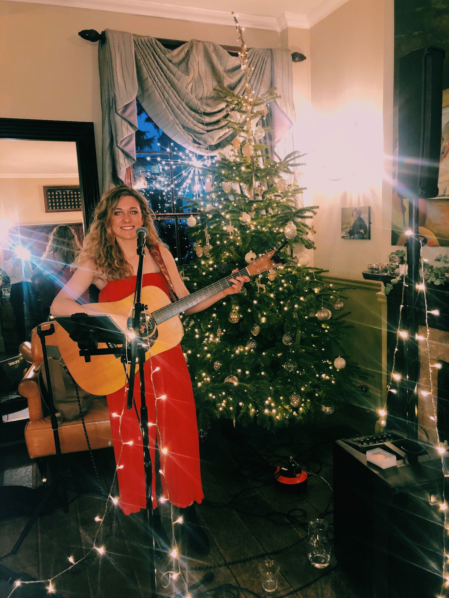 Kelly Barnes Singer Guitarist Review Wedding East Sussex