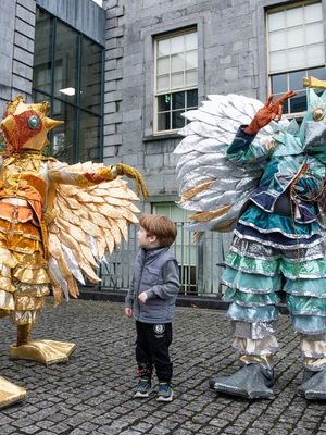 Event Sequin Birds Street Performer London